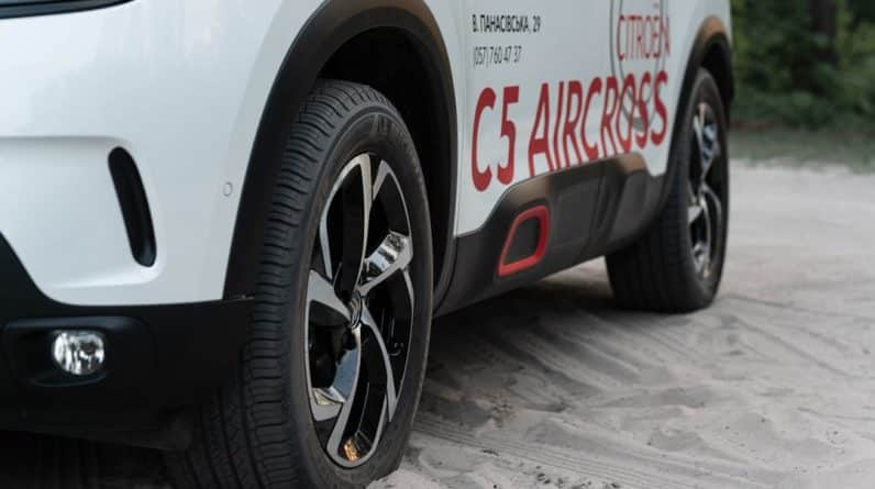 Photo Car AutoInsurance Company